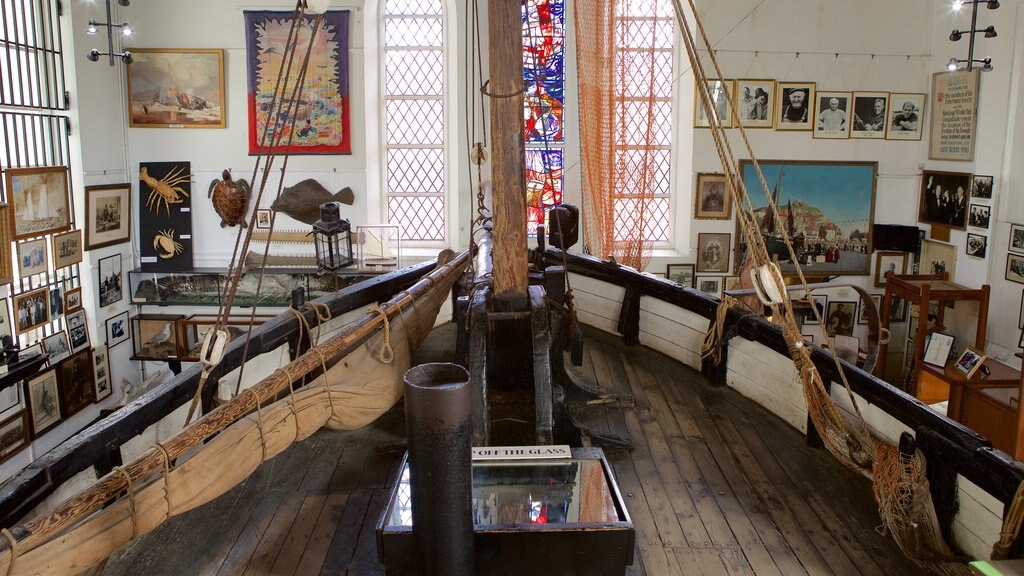 Musée des pêcheurs mettant en vedette scènes intérieures