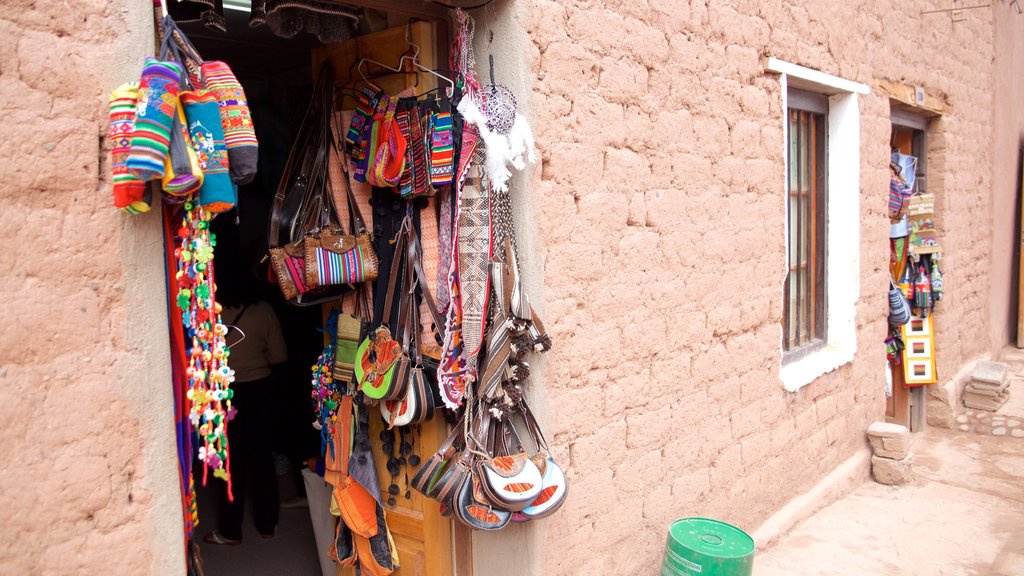 San Pedro de Atacama featuring shopping