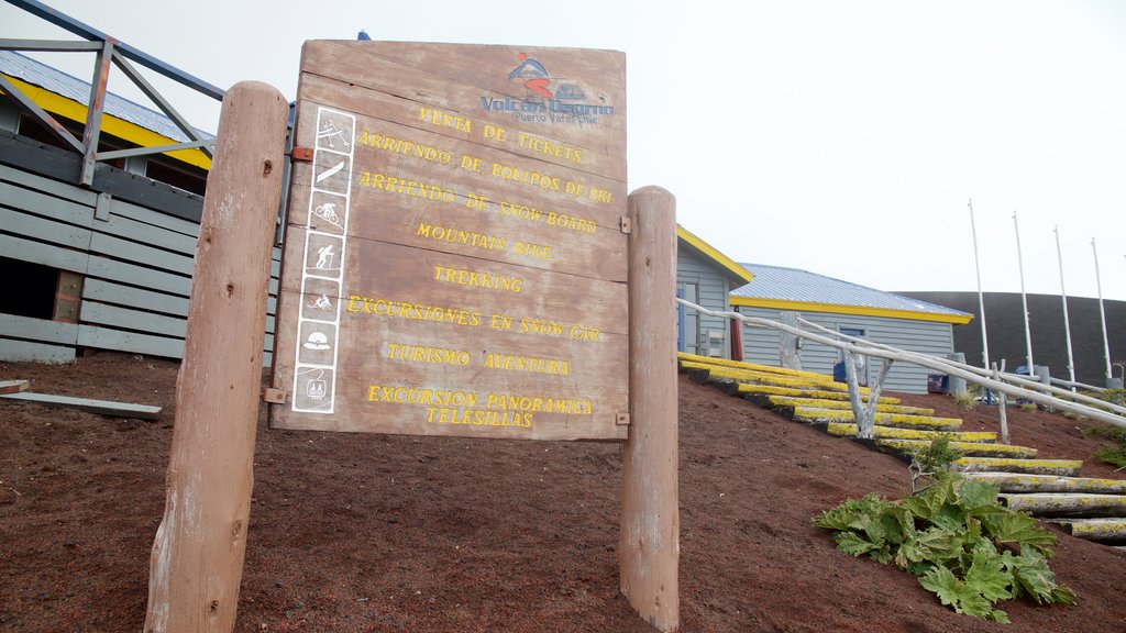 Pic du volcan Osorno montrant signalisation