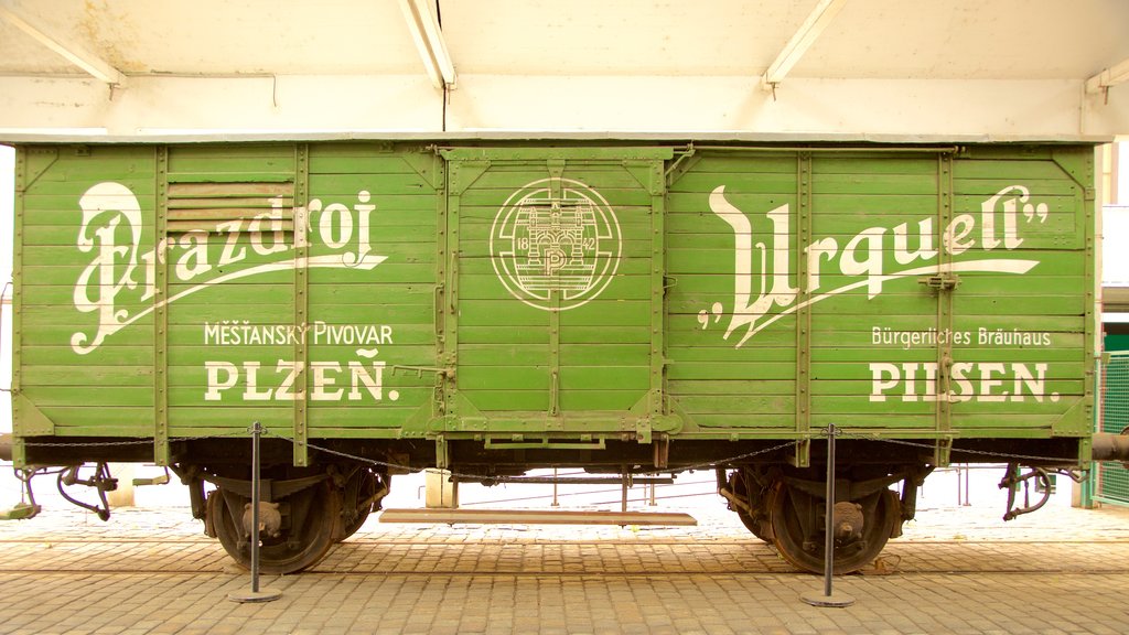 Pilsner Urquell Brewery showing interior views