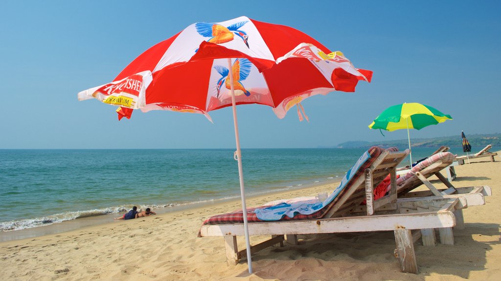 Querim Beach montrant une plage de sable et paysages côtiers