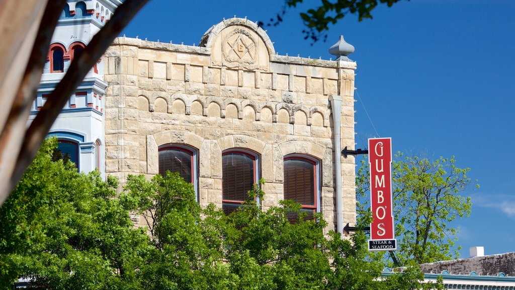 Georgetown showing signage