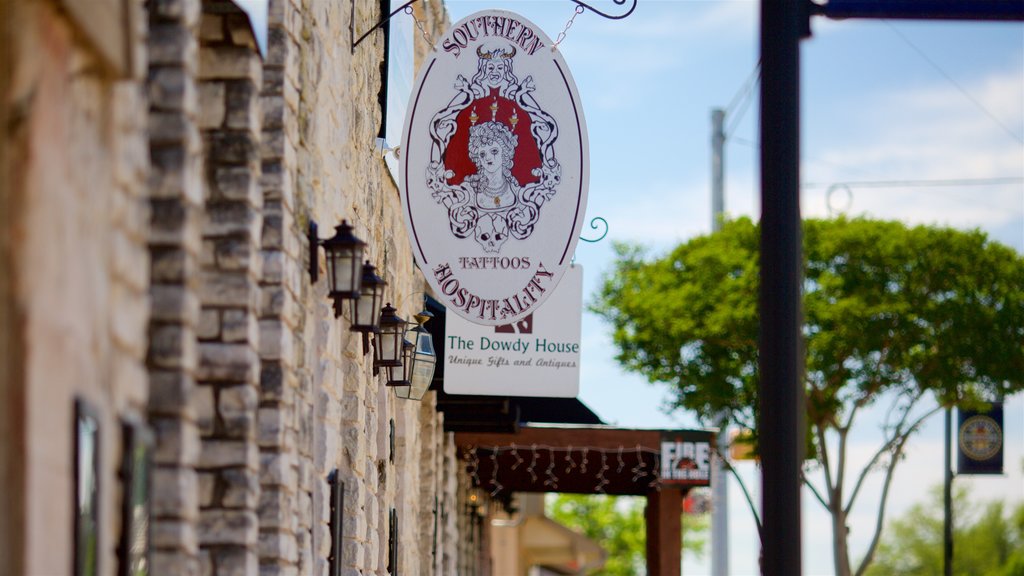 Round Rock featuring signage