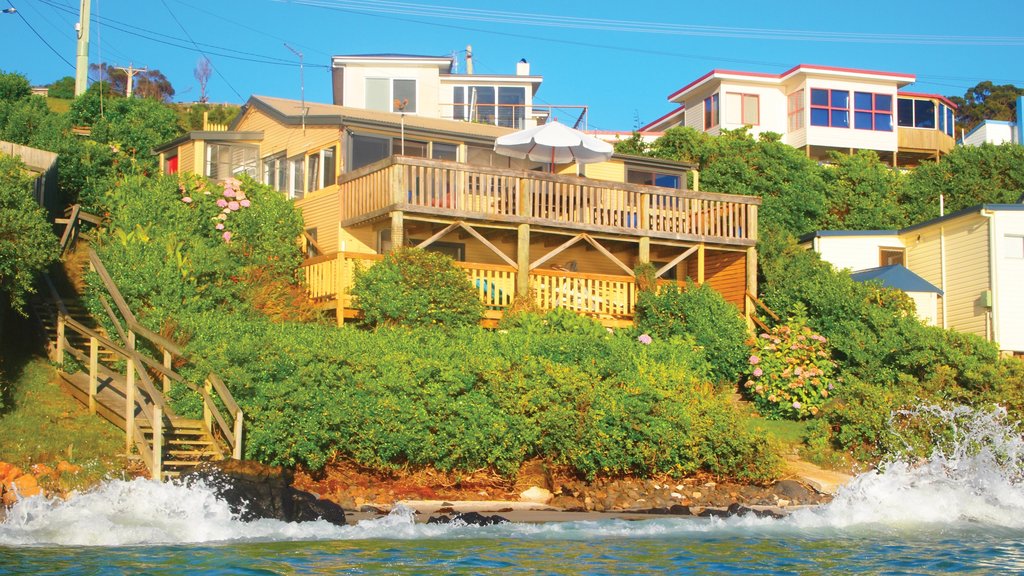 Boat Harbour which includes a coastal town, general coastal views and a house