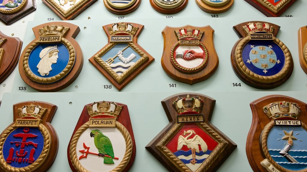 Nothe Fort showing military items and interior views