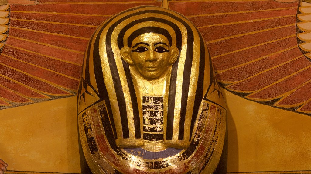 Tutankhamun: The Exhibition featuring heritage elements and a monument