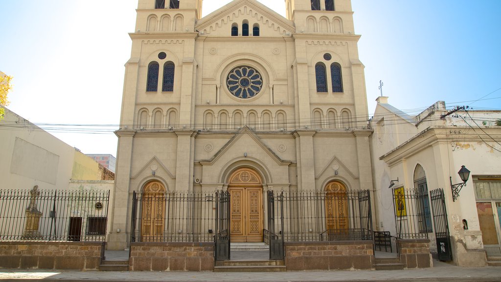 San Alfonso Church showing religious elements, heritage architecture and a church or cathedral