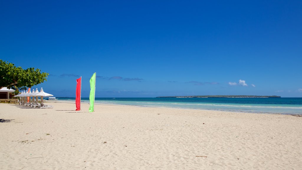 Santa Fé que inclui uma praia e paisagens litorâneas