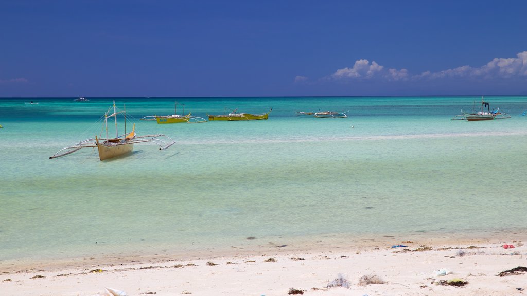 Santa Fe showing a beach and general coastal views