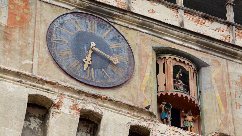 La tour de l\'Horloge mettant en vedette architecture patrimoniale