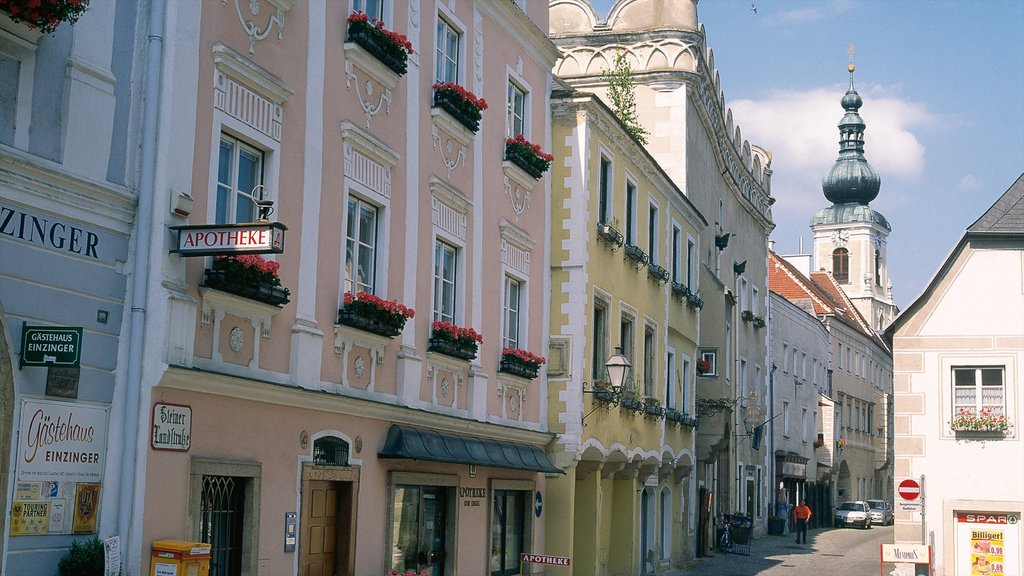 Krems an der Donau showing a house