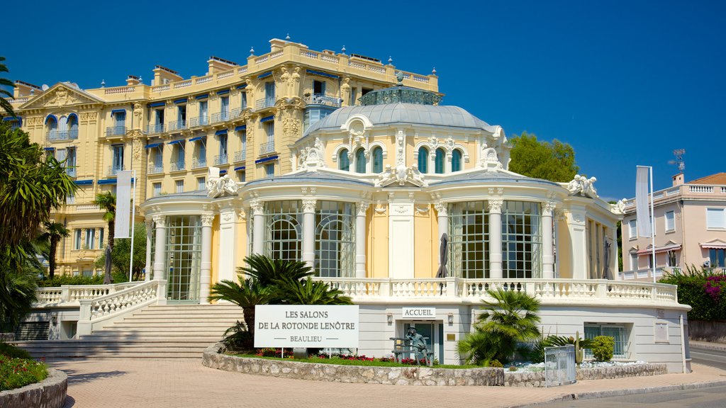 Nice mettant en vedette scènes de théâtre et patrimoine historique