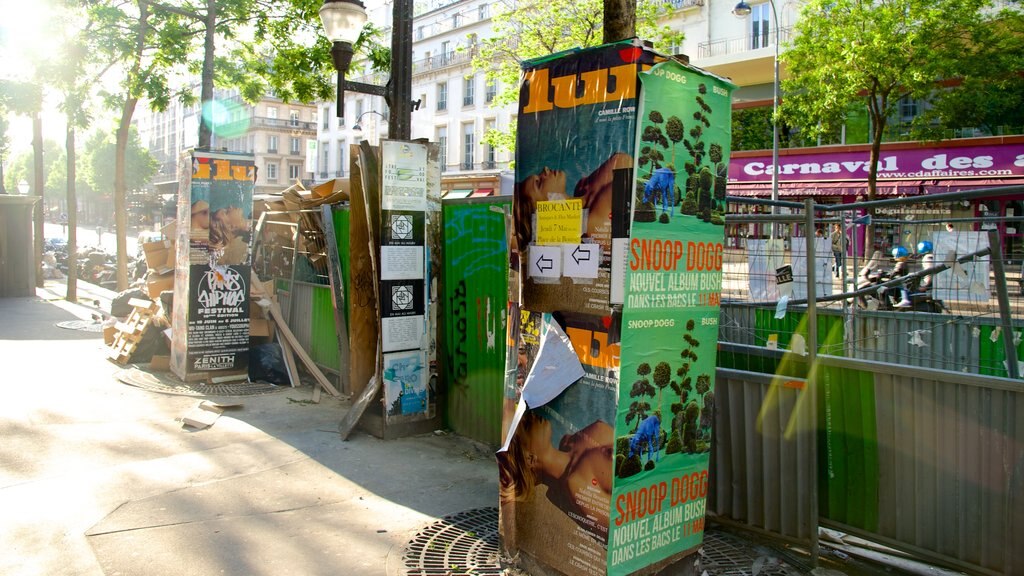 Grands Boulevards caracterizando sinalização e cenas de rua