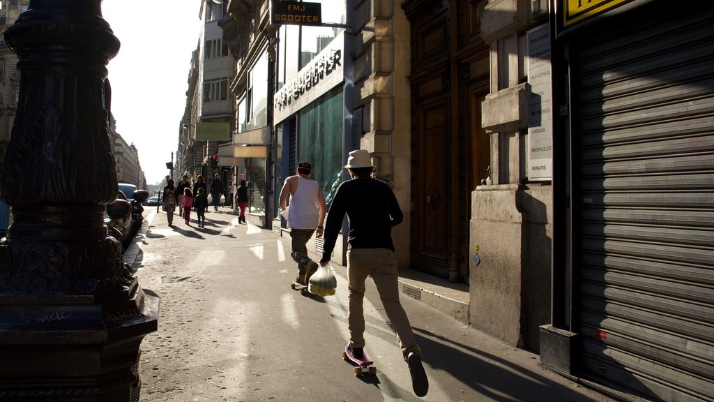 2º Arrondissement que inclui cenas de rua