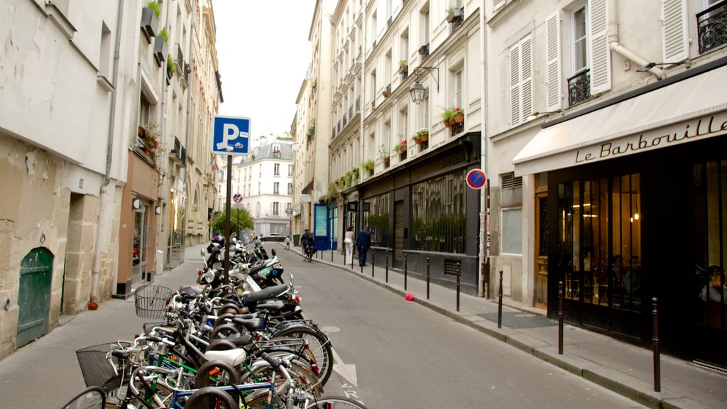 3rd Arrondissement which includes a city