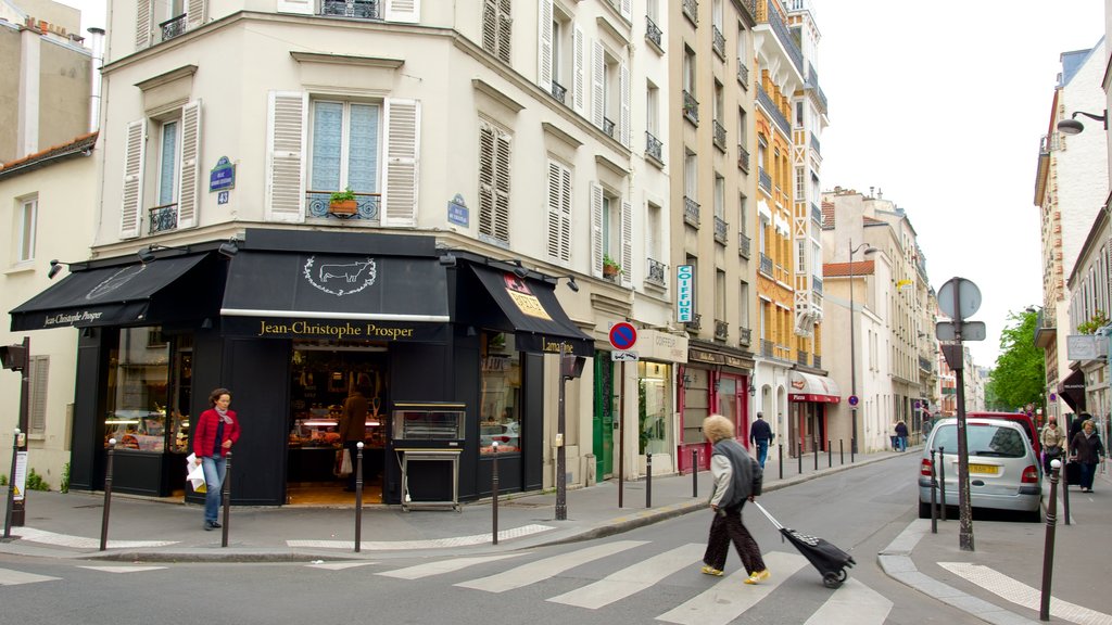 14th Arrondissement showing a city and street scenes