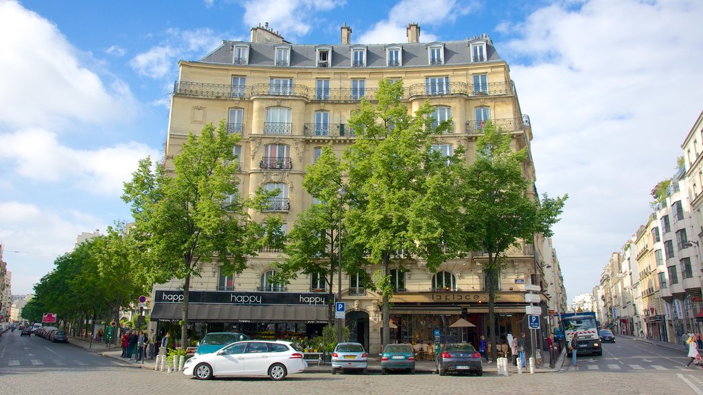 15th Arrondissement which includes street scenes, a city and heritage elements