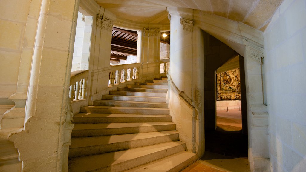 Chateau de Chambord which includes a castle and interior views