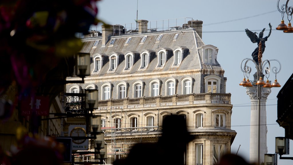 Bordeaux que inclui arquitetura de patrimônio