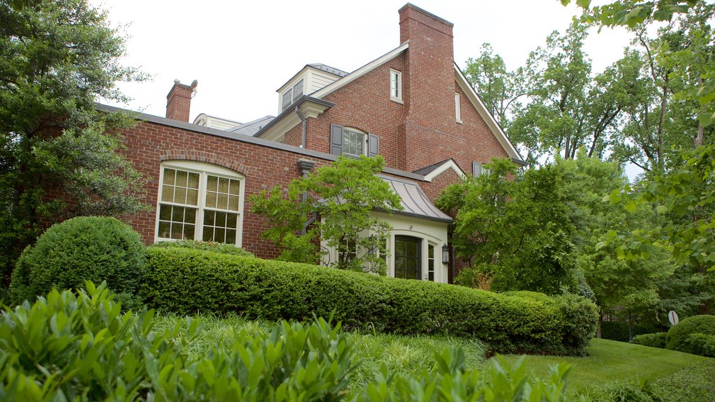 Spring Valley featuring a garden and a house