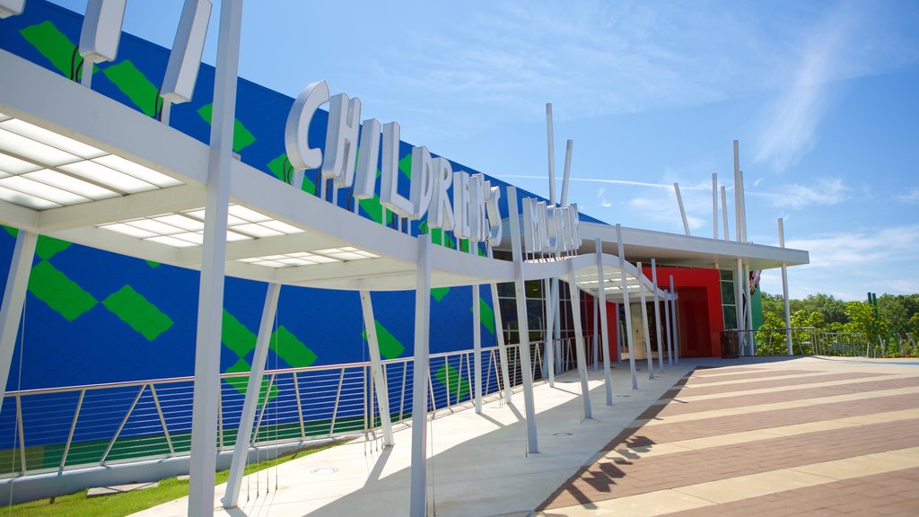 Mississippi Children\'s Museum showing signage