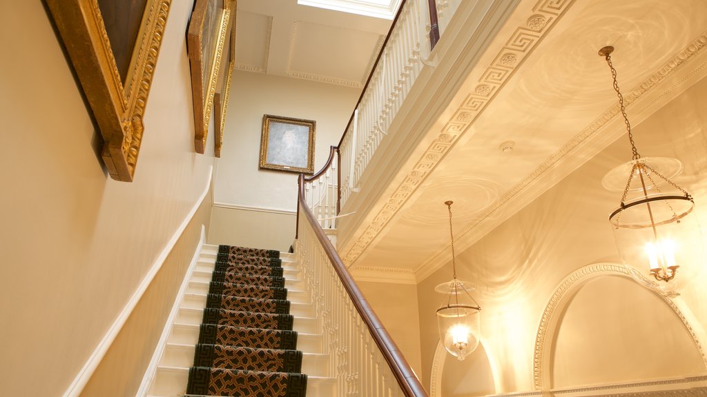 No. 1 Royal Crescent showing a house and interior views