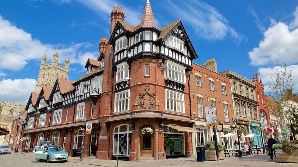 Gloucester which includes heritage architecture, a city and street scenes