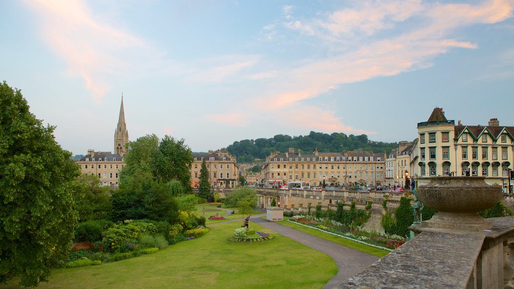 Parade Gardens featuring a castle, a park and heritage architecture