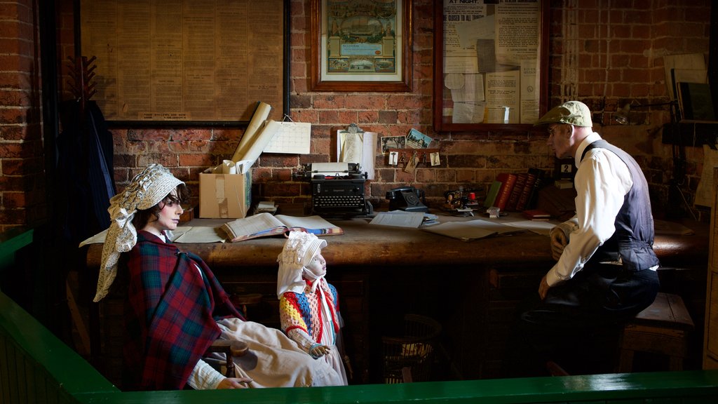 Gloucester Waterways Museum showing interior views