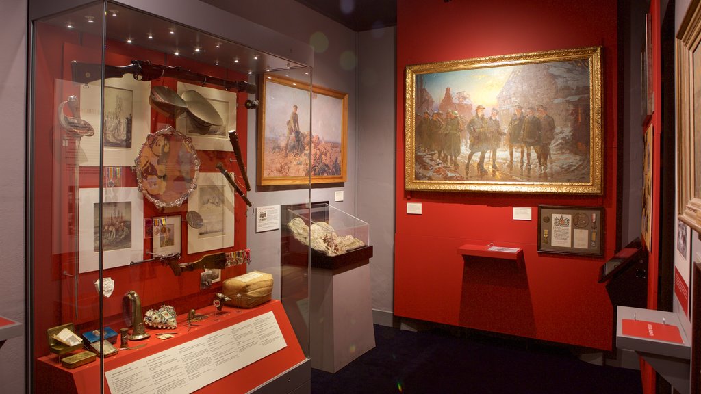 Regiments of Gloucestershire Museum ofreciendo vistas interiores