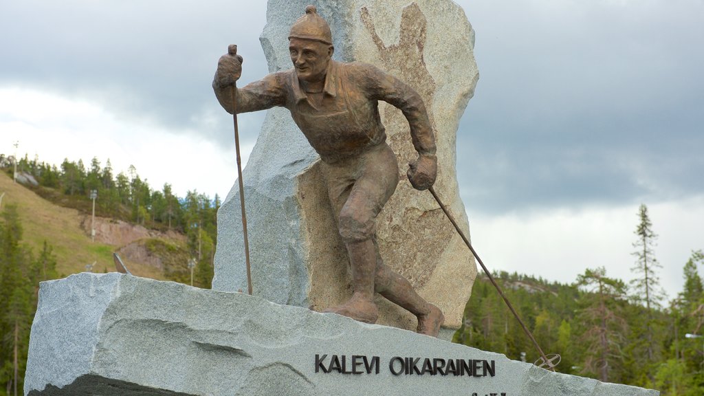 Rukatunturi mostrando un monumento y una estatua o escultura