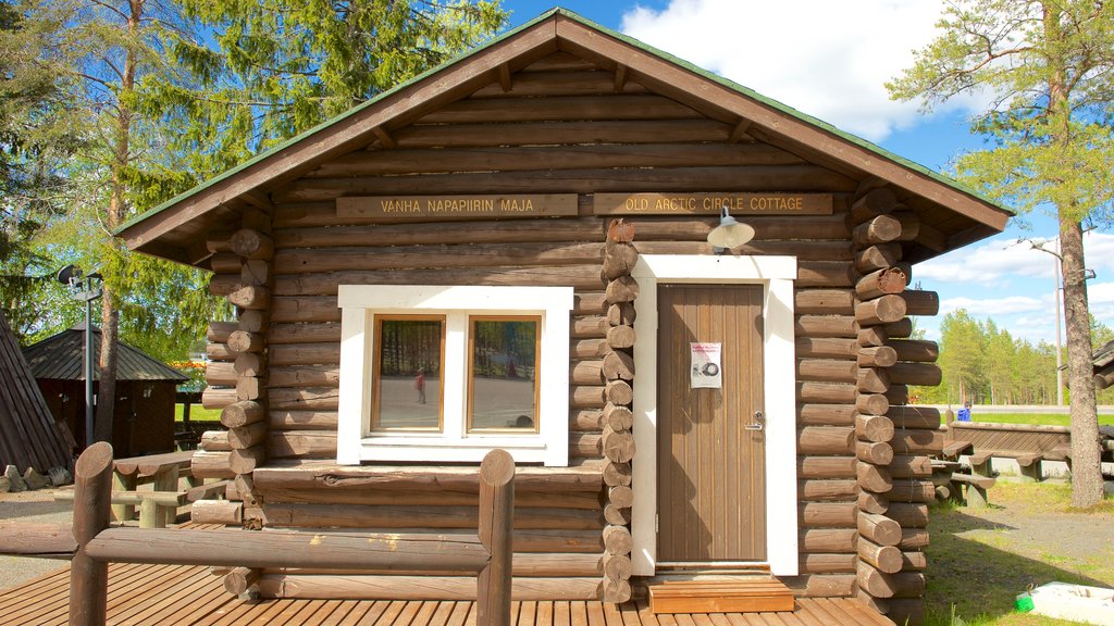 Rovaniemi showing a house