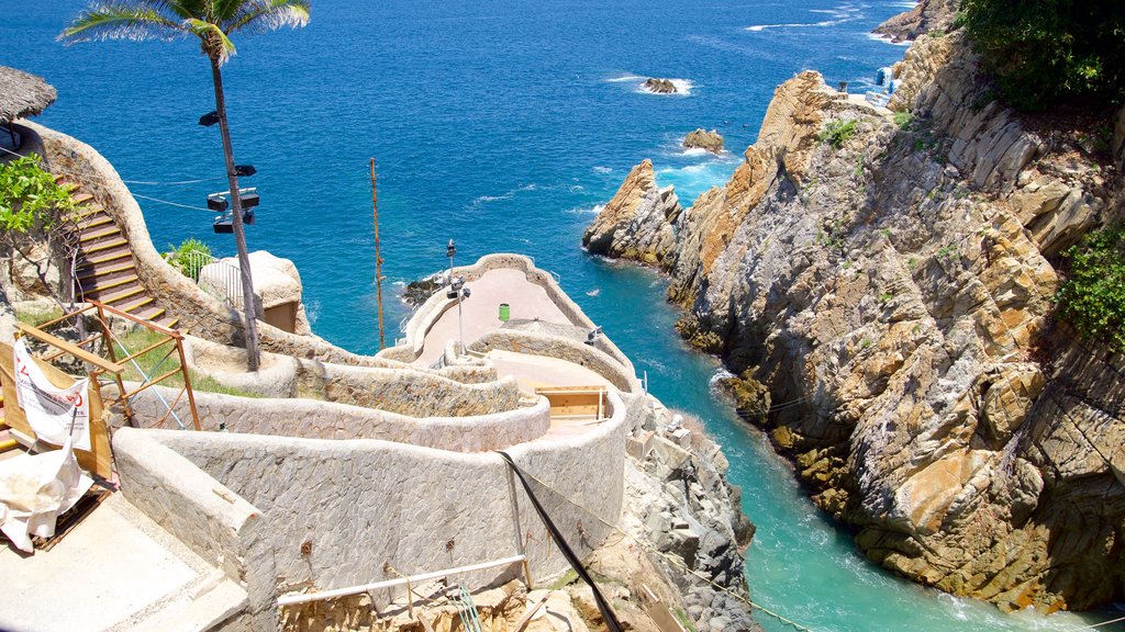 Acapulco featuring rocky coastline and views