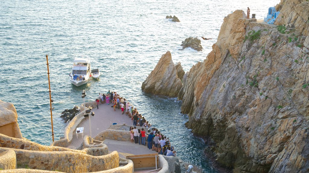 La Quebrada Cliffs featuring rocky coastline, views and boating