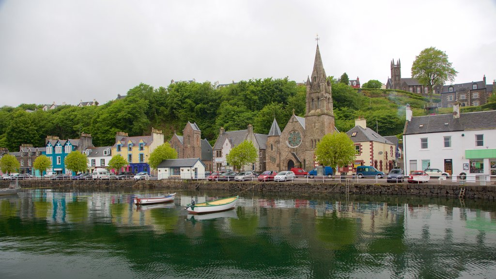 Isle of Mull showing a bay or harbour, heritage elements and a coastal town