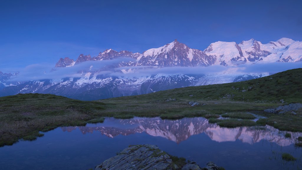 Mont Blanc featuring tranquil scenes, a pond and snow