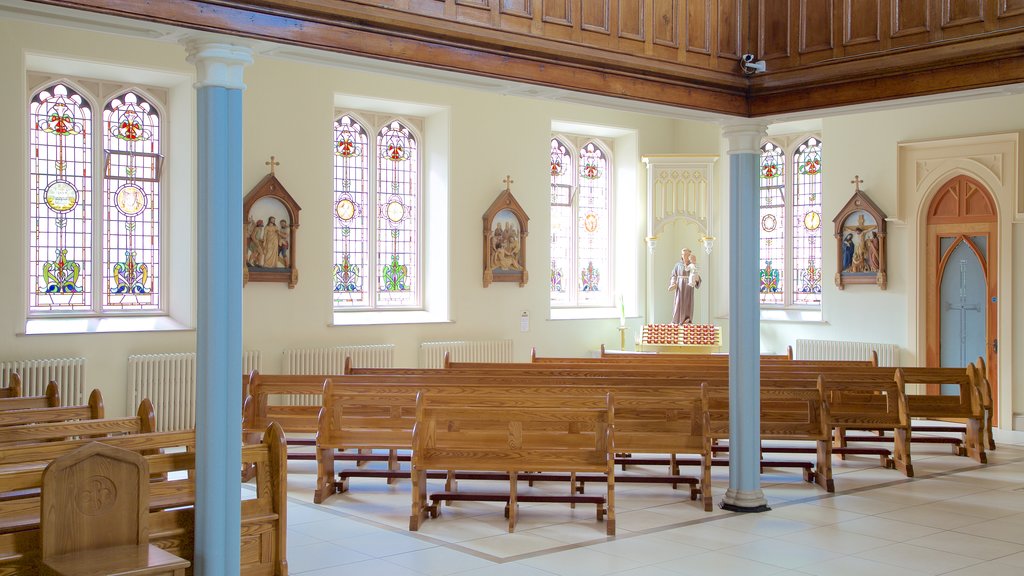 St. Malachy\'s Church som omfatter historiske bygningsværker, en kirke eller en katedral og interiør