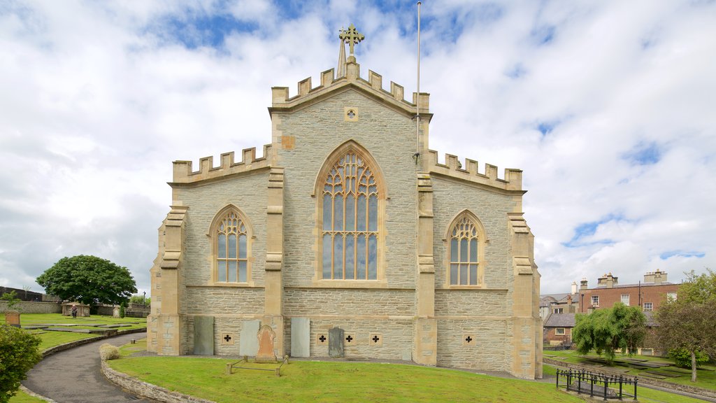 St. Columb\'s Cathedral featuring a church or cathedral, religious elements and heritage elements