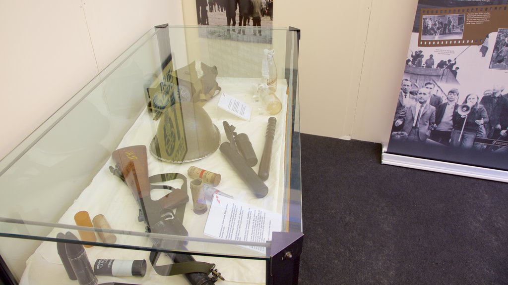 Museum of Free Derry and Bloody Sunday Memorial toont interieur