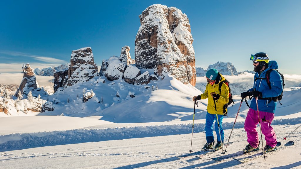 Cortina d\'Ampezzo Ski Resort which includes mountains, tranquil scenes and snow skiing