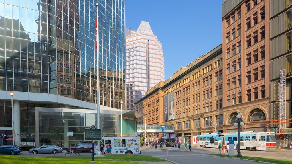 Centro de Toronto mostrando escenas urbanas y una ciudad