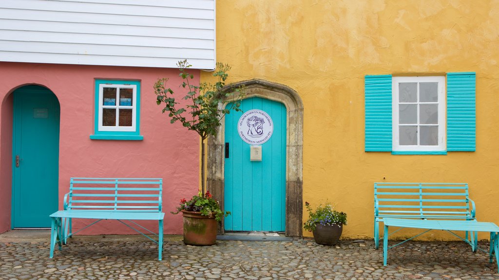 Portmeirion welches beinhaltet Straßenszenen