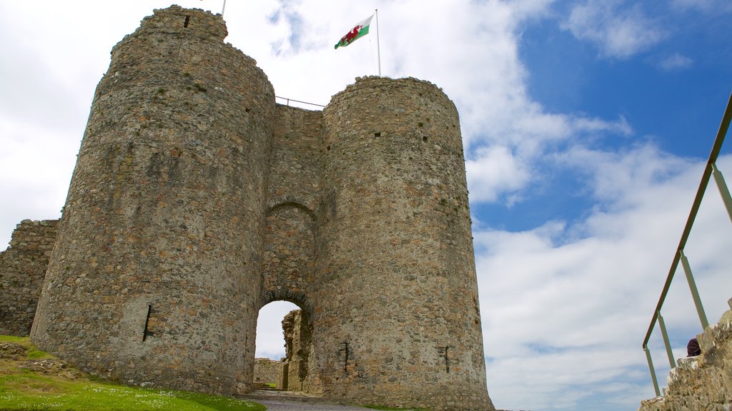 Criccieth Castle featuring heritage elements, a castle and building ruins