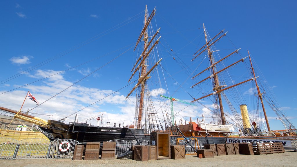 Discovery Point featuring boating and heritage elements