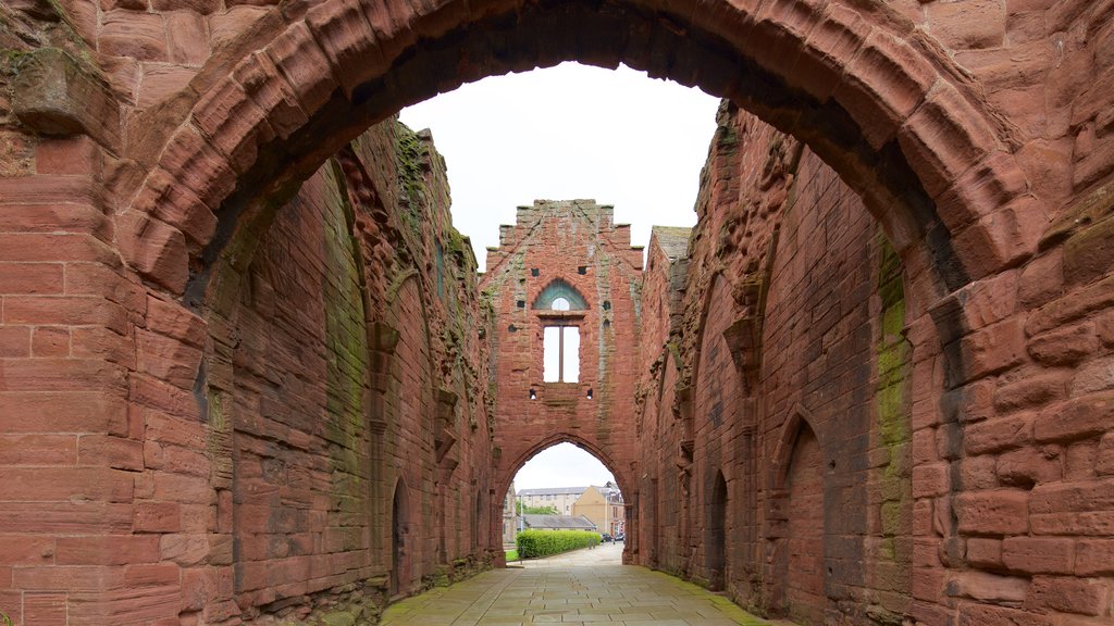 Arbroath Abbey ofreciendo arquitectura patrimonial y elementos patrimoniales