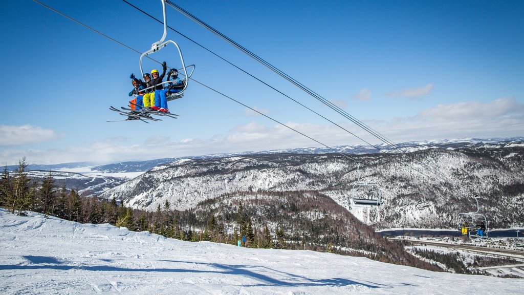 Marble Mountain som viser bjerge, skiløb og sne