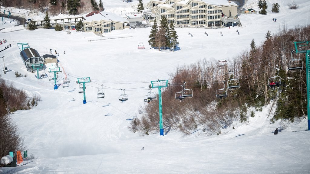 Marble Mountain featuring snow and a gondola