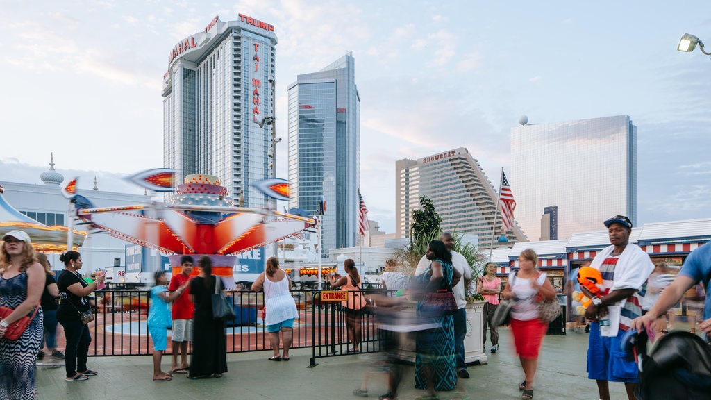 Steel Pier showing rides as well as a large group of people