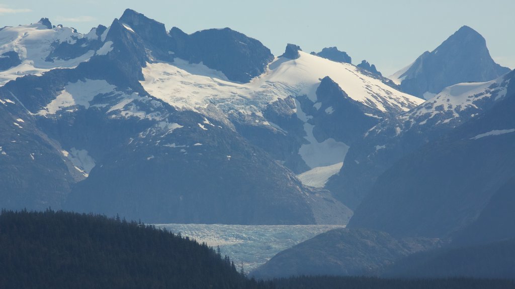 Juneau showing landscape views, snow and mountains