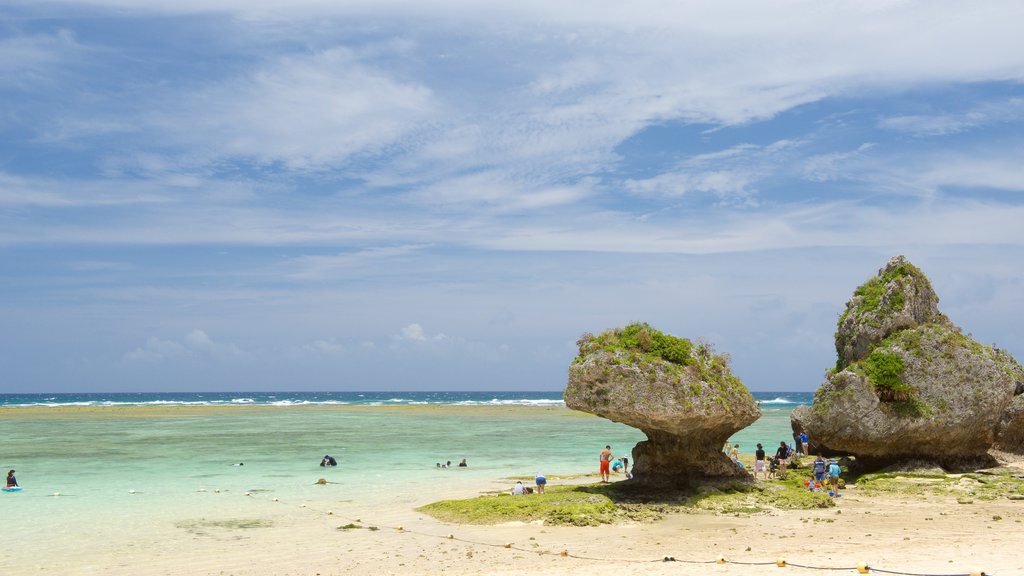 Nirai Beach showing a beach